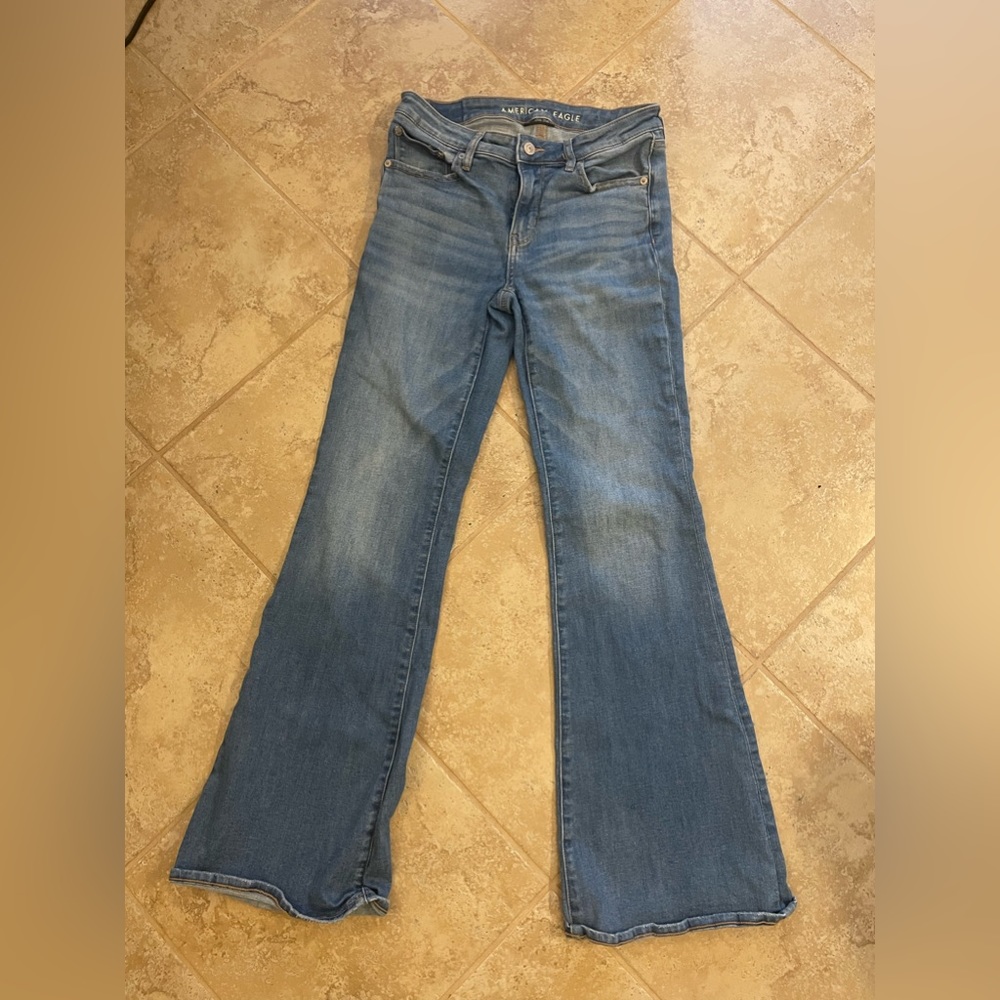American Eagle low rise flare